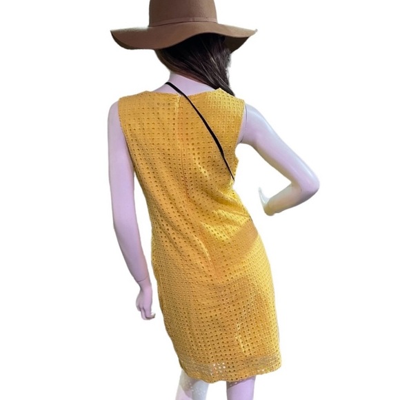 ALFRED SUNG Vintage Quite Luxury Yellow Eyelet Embroidered Sleeveless Dress 8 - Picture 4 of 7
